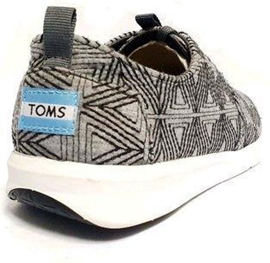 Baskets Toms Del Rey 10008108 Gris Angulaire Broderie Taille 42,5