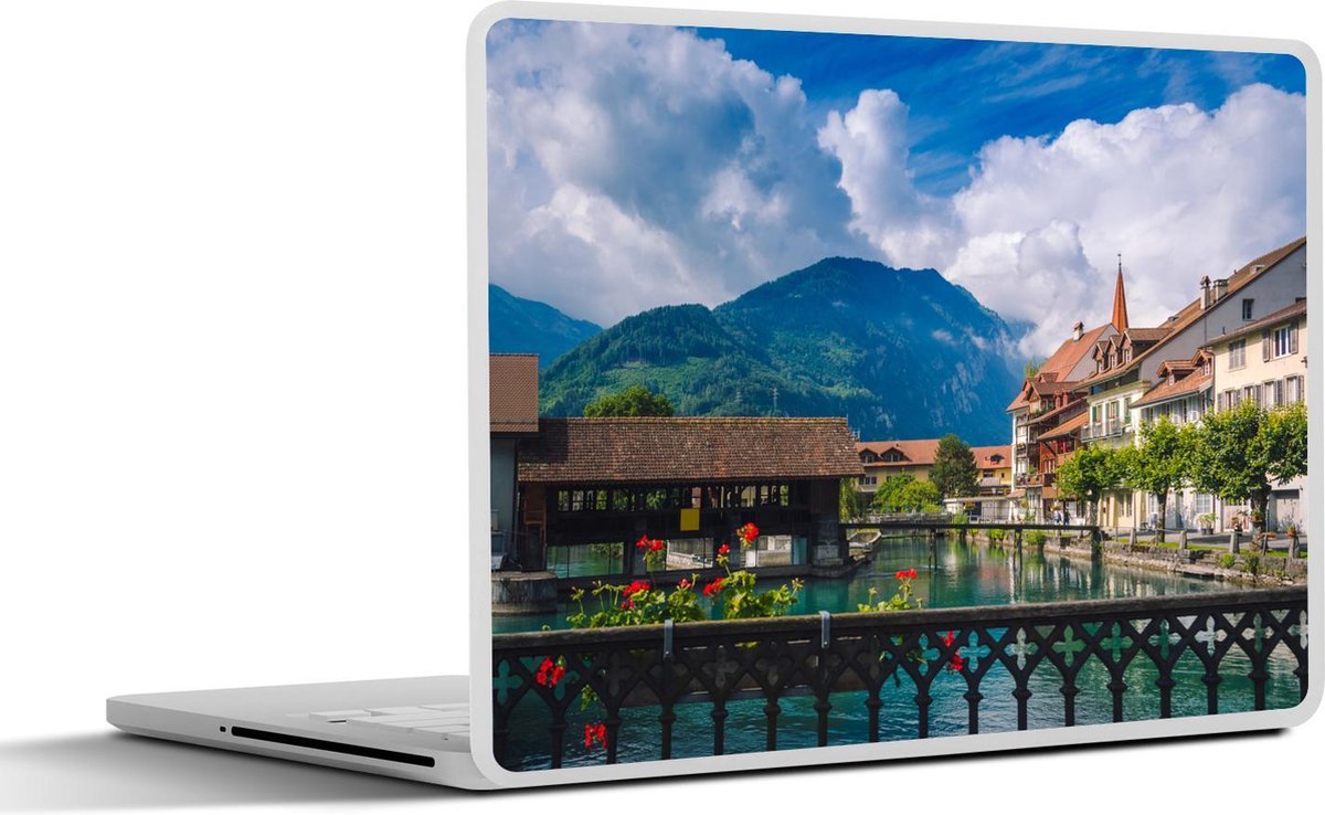 Afbeelding van product SleevesAndCases  Laptop sticker - 15.6 inch - Alpen - Interlaken - Zwitserland