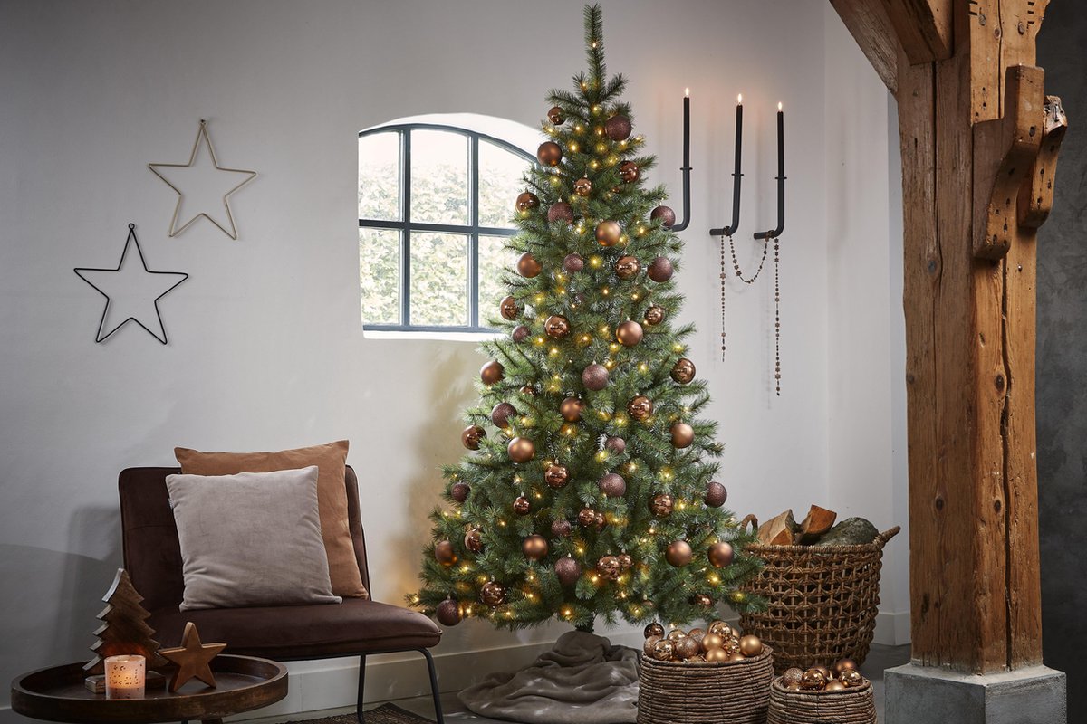 Black Box Smalle Kunstkerstboom - 215 cm - 767 takken - 240 LED's - Groen – foto 4