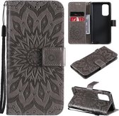 Voor OnePlus 9 Sun Embossing Pattern Horizontal Flip Leather Case met Card Slot & Holder & Wallet & Lanyard (Grijs)