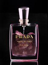 Glasschilderij Prada Parfum Fles Roze 60x80cm | Schilderijen  | Glas Schilderijen  | Glasschilderij Maat 60x80cm | 1 Jaar Garantie