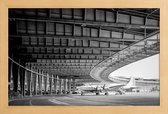 JUNIQE - Poster in houten lijst Airplane Hangar -40x60 /Grijs