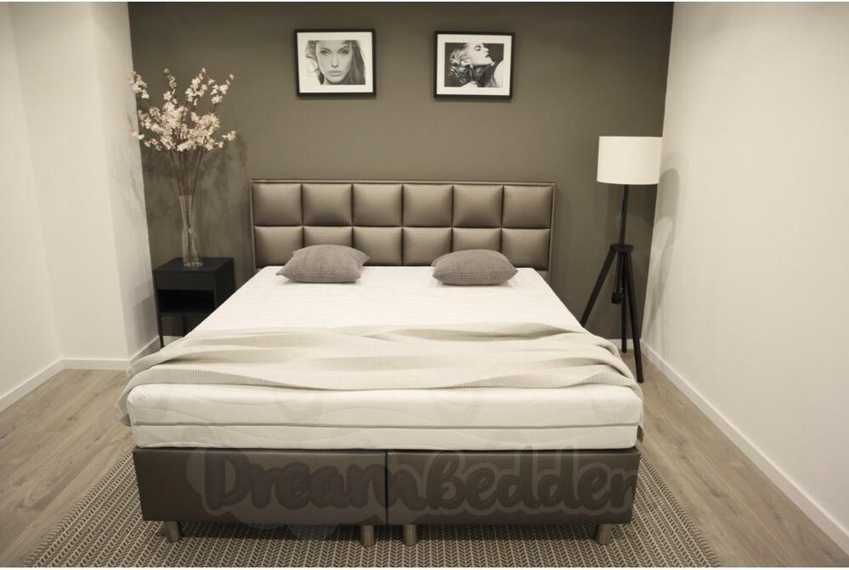 Boxspring 140x210 Valencia Incl. Pocketvering 7-zones matras ca. 25cm Dik