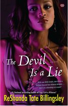 Boekomslag met een vrouw met bruin haar, paarse belichting en de tekst 'The Devil Is a Lie'.