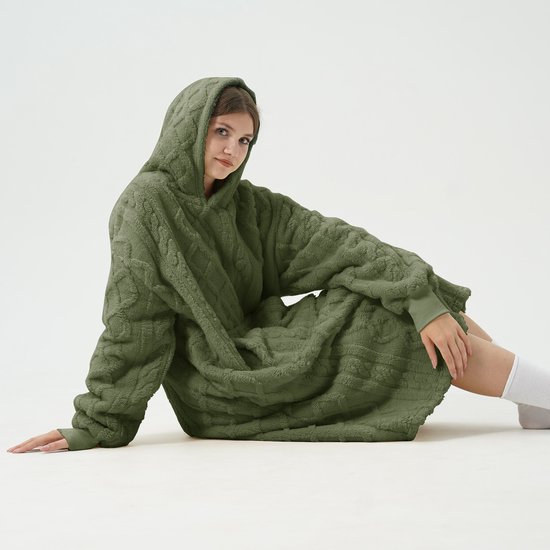 SOPHIE Sweat à capuche surdimensionné - 70x110 cm - Sweat à capuche et couverture en un - pull torsadé extra large avec capuche - Olive militaire - vert