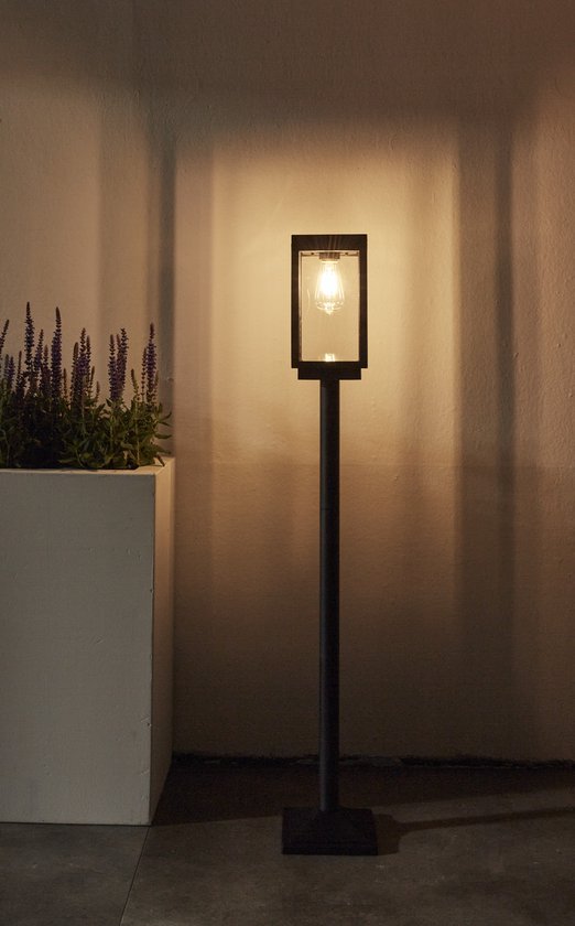 Luxform - Solar Staande buitenlamp - Amsterdam - LED - 30 Lumen - werkend op zonne-energie - LuxForm
