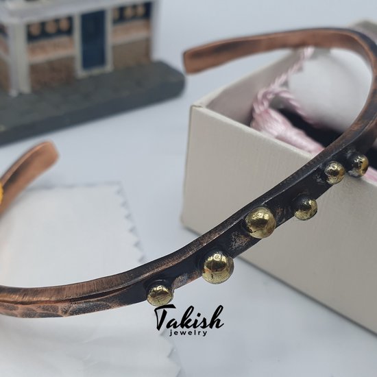Puur koperen armband - moderne esthetiek, elegant ontwerp, duurzaamheid gecombineerd met elegante fijnheid, uniek, 100% handgemaakte sieraden, lengte 17 en breedte 7 cm, 3 mm, 14 g
