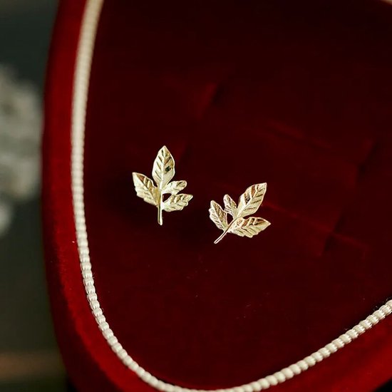 Umbra Flore - Boucles d'oreilles avec feuilles - Boucles d'oreilles - Couleur or - Minimaliste