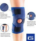Blauwe neopreen kniebrace met klittenbandsluitingen en een open patella, met details over therapie en pasvorm.
