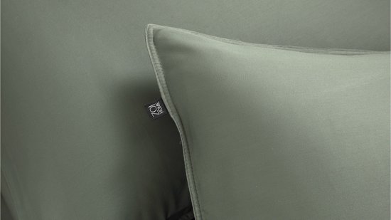 Zohome Dekbedovertrek Satinado - Effen Bedlinnen - 240x220 - Groen - Dekbedhoes van 100% Katoen-Satijn van Zohome — afbeelding 5