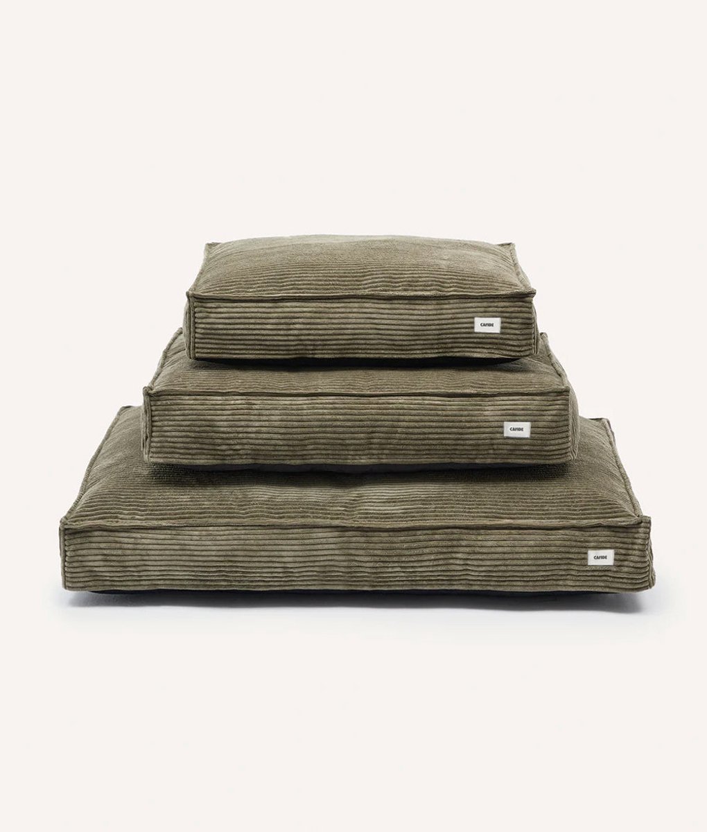 Comfortabele hondenmand van ribfluweel – Groen – Wasbaar, anti-slip & afritsbare hoes – Cuadra
