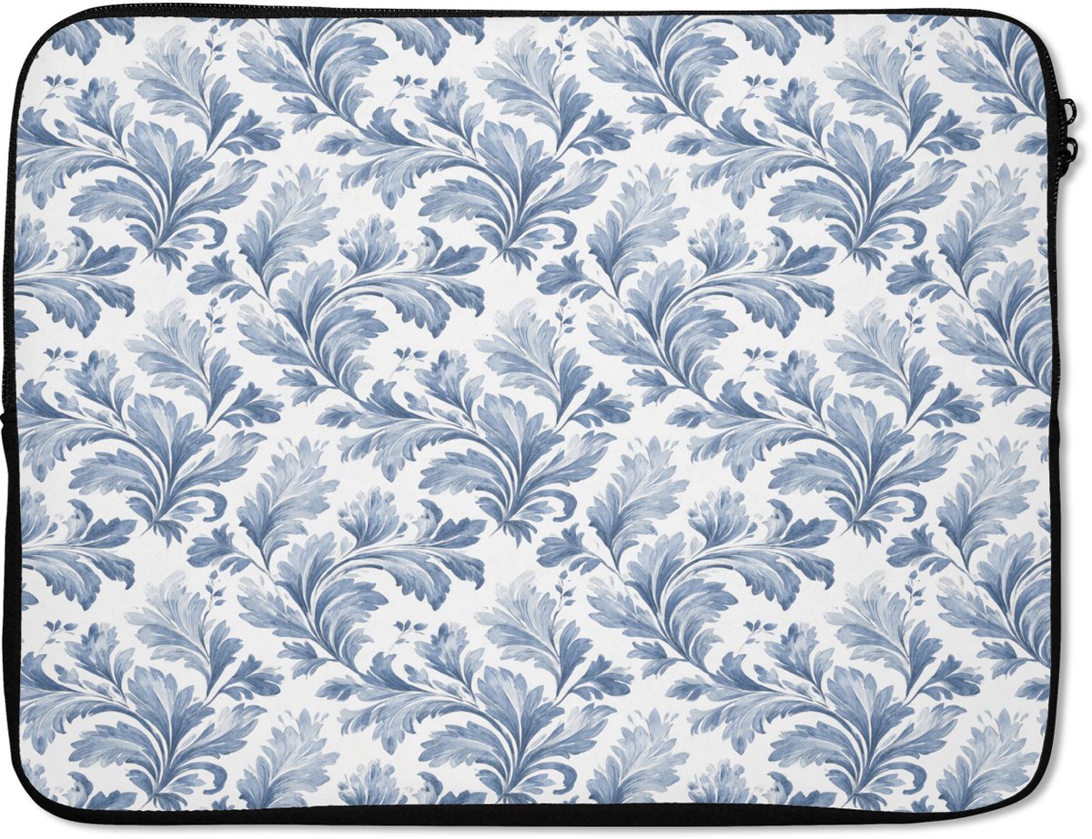 Laptophoes 15.6 inch - Bladeren - Blauw - Patroon - Laptop sleeve - Binnenmaat 37x26 cm - Zwarte achterkant