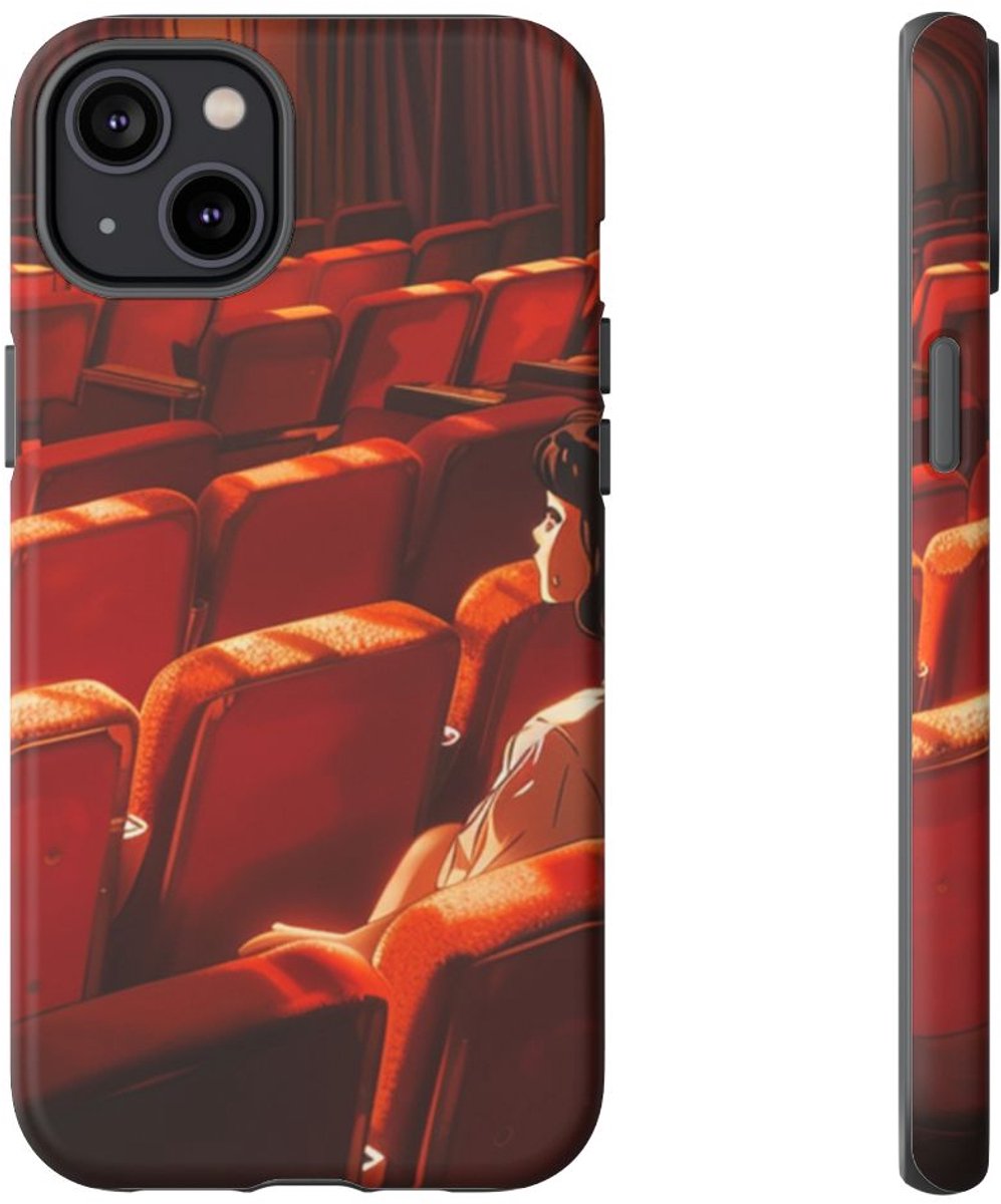 Meisje Alleen in Rood Theater – Telefoonhoesje Geschikt voor iPhone 14 Plus