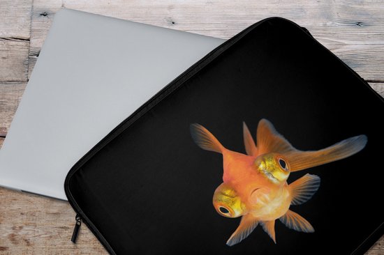 Laptophoes 15.6 inch - Goudvis - Zeedieren - Ogen - Laptop sleeve - Binnenmaat 37x26 cm - Zwarte achterkant