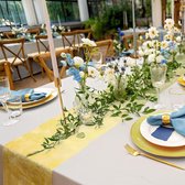 tafelband tafelloper bloem vlies bruiloft communie 23cm/30m rol (goud)