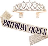 Verjaardag Sjerp en Tiara - Met text "Birthday Queen" -Gouden kristallen tiarakroon en koningin-sjerp, feestcadeauset voor vrouwen-Verjaardagsbenodigdheden decoraties