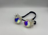 Goggles met spikes transparant met glitters - met handig opbergzakje - Steampunk bril - festival bril - Goggles Steampunk Bril Met Spikes - Space bril met caleidoscoop glazen