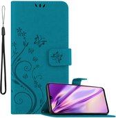 Cadorabo Hoesje geschikt voor Samsung Galaxy A90 5G in BLOEMEN BLAUW - Beschermhoes in bloemmotief met magnetische sluiting, standfunctie en kaartsleuven Book Case Cover Etui