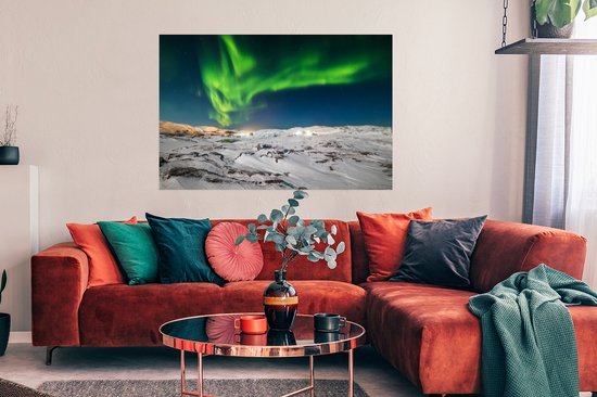 Aurores boréales au-dessus d'un paysage d'hiver papier affiche 120x80 cm - Tirage photo sur Poster (décoration murale salon / chambre) / Phénomènes naturels Poster