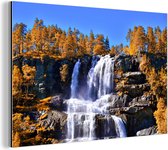 Wanddecoratie Metaal - Aluminium Schilderij Industrieel - Waterval - Noorwegen - Natuur - 30x20 cm - Dibond - Foto op aluminium - Industriële muurdecoratie - Voor de woonkamer/slaapkamer