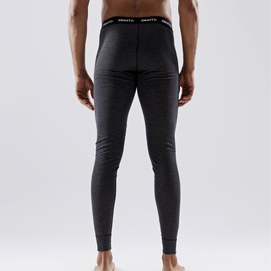 Achterkant man met donkergrijs gemêleerde thermobroek met zwarte tailleband met 'CRAFT' logo.