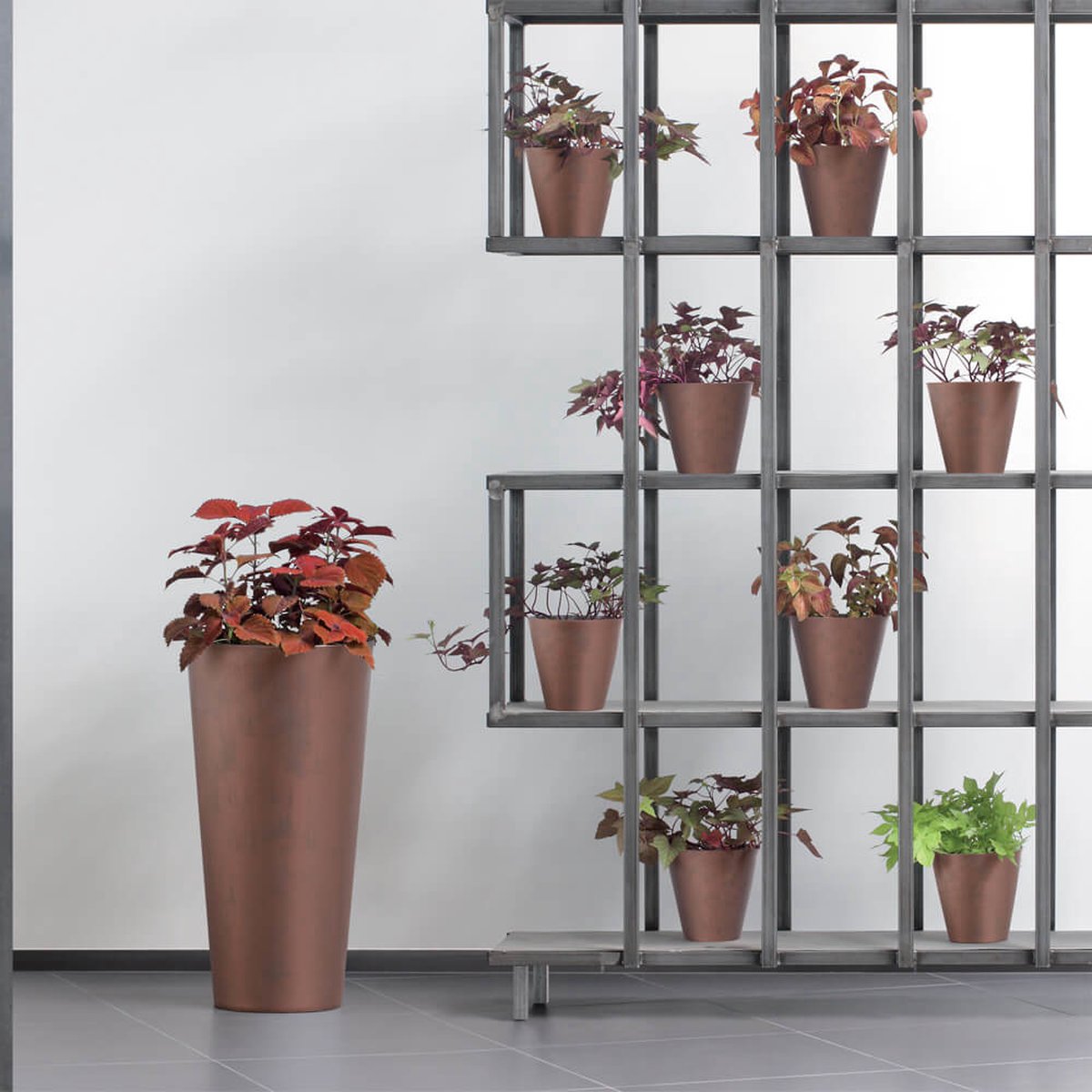 Bloempot E&K Kunststof bruin 48 cm H 44 cm kopen! | HORNBACH