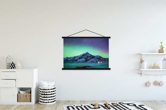 Porte-affiche avec affiche - Affiche scolaire - Berg - Aurores boréales - Suède - Neige - Vert - Hiver - 120x80 cm - Lattes noires