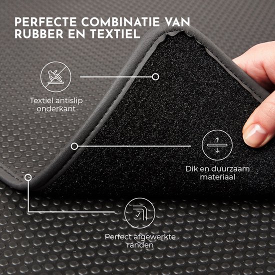Tapis de voiture en caoutchouc Tapis de voiture Alfa Romeo Giulia - Année de construction : 2016 - 2022 - Ajustement d'origine - 4 pièces