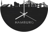 Skyline Klok Hamburg Zwart hout - Ø 40 cm - Stil uurwerk - Wanddecoratie - Meer steden beschikbaar - Woonkamer idee - Woondecoratie - City Art - Steden kunst - Cadeau voor hem - Cadeau voor haar - Jubileum - Trouwerij - Housewarming - WoodWideCities