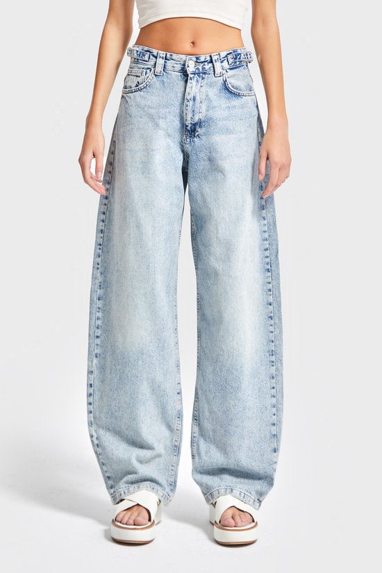 It's Basic - Skater Mid Rise Jeans - Bleached