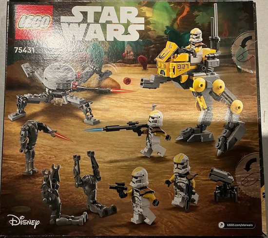 LEGO Star Wars 75431 Battle Pack avec des Clone Troopers jaunes et blancs, des Battle Droids et des véhicules.