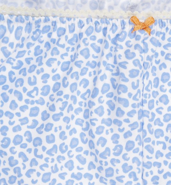 Wit ondergoed met blauwe luipaardprint en oranje strikje.
