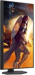Zijaanzicht van een zwarte AOC gaming monitor met rode accenten. Het scherm toont een game-afbeelding.