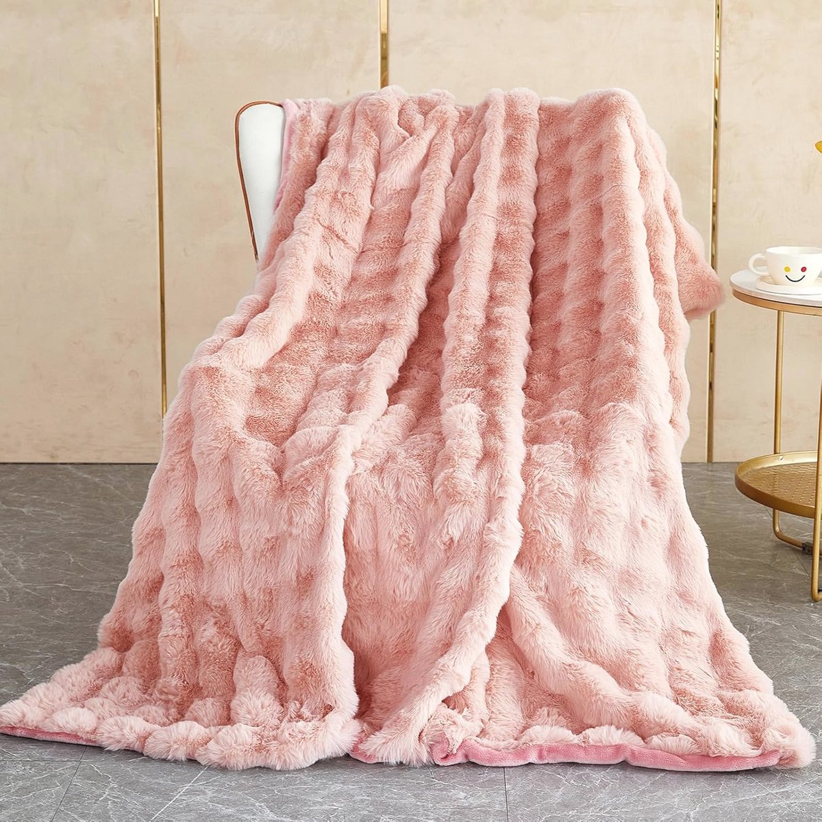 Zachte Warme Fleecedeken voor Slaapkamer en Bank - Pluizige Deken met Hoofdkussen voor Kinderen en Camping (Roze, 100 x 160 cm)