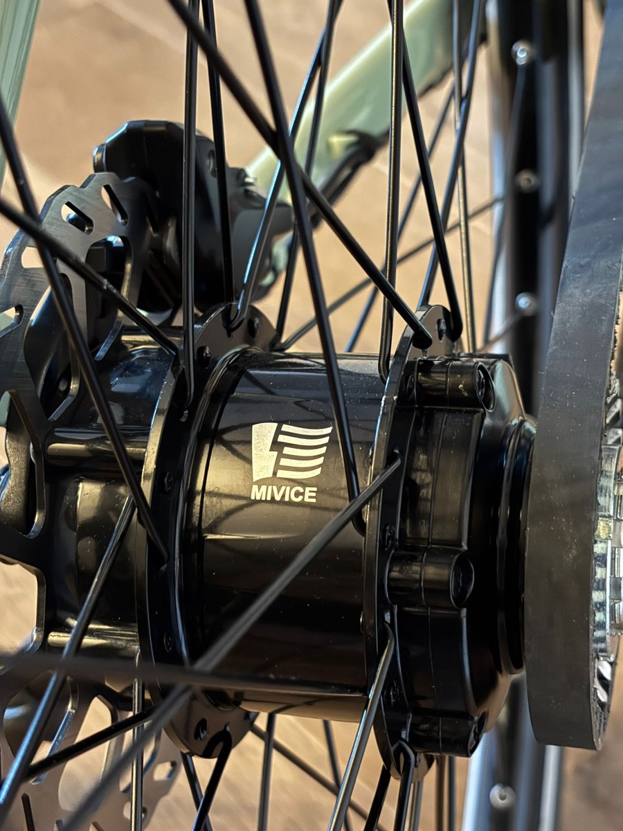 E-bike dames met riemaandrijving frame maat 50 cm – foto 3