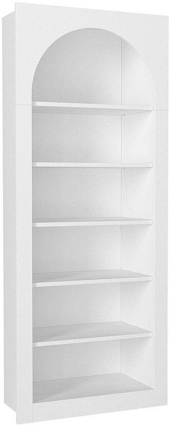 Witte boekenkast met 6 legplanken en een ronde boog bovenaan, vanuit een hoek gefotografeerd.