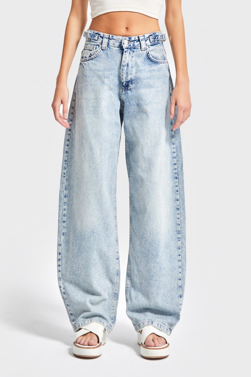It's Basic - Skater Mid Rise Jeans - Bleached