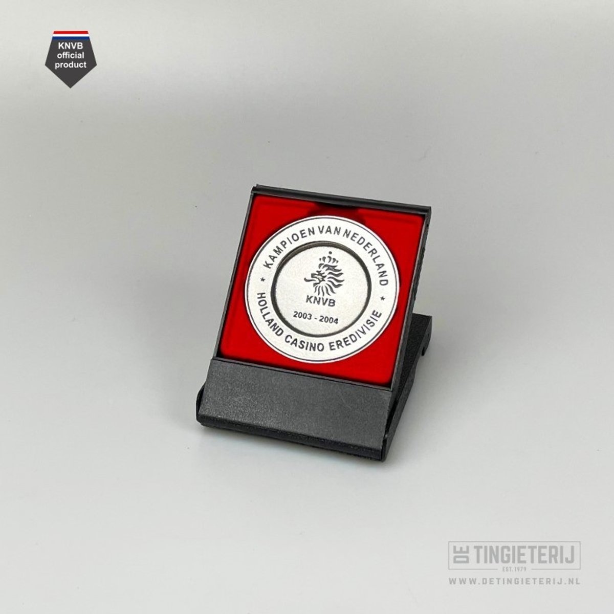 Miniatuur Kampioensschaal Eredivisie 03/04 - Ajax Amsterdam - Ajax - Voetbal - Minischaal - Officeel KNVB Product - Ajax Artikelen - Cadeau Ajax - Verzamelaar