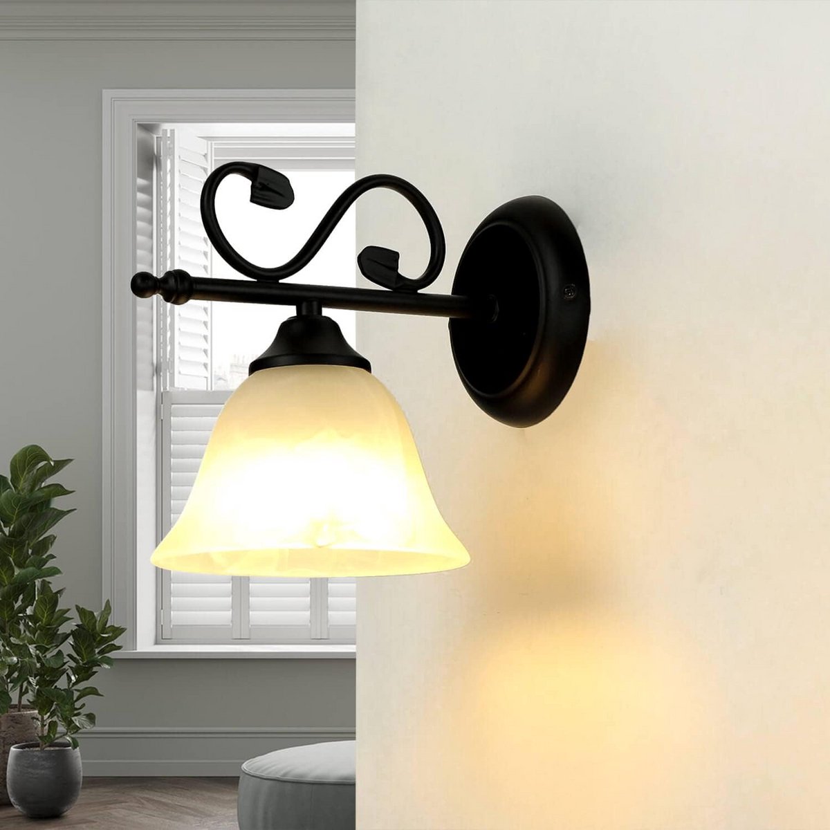 Rustieke Wandlamp Zwart Antiek met Witte Glazen Kap - Sfeervolle Binnenverlichting