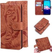 Voor Motorola Moto G9 Plus Tiger Embossing Pattern Horizontale Flip lederen tas met houder & kaartsleuven & portemonnee (bruin)