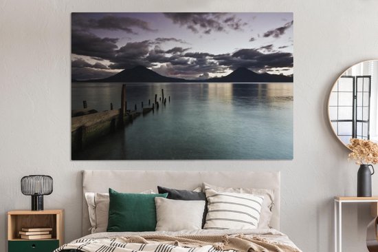 Coucher de soleil sur le lac Atitlán à Panajachel près du Guatemala Toile 180x120 cm - Tirage photo sur Toile (Décoration murale salon / chambre) XXL / Groot format!