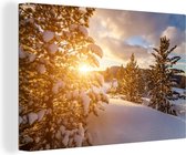 Canvas Schilderij Een winterlandschap tijdens een zonsondergang - 60x40 cm - Wanddecoratie