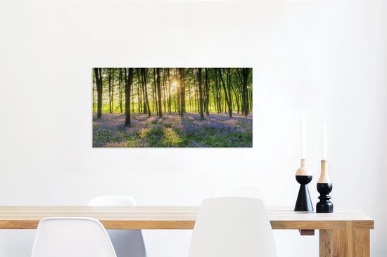 Een bos bedekt met sterhyacinten tijdens een zonnige dag Canvas 160x80 cm - Foto print op Canvas schilderij (Wanddecoratie woonkamer / slaapkamer)