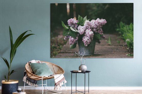 Lilas dans un seau 180x120 cm - Tirage photo sur toile (Décoration murale salon / chambre) / Peintures Fleurs sur toile XXL / Groot format!