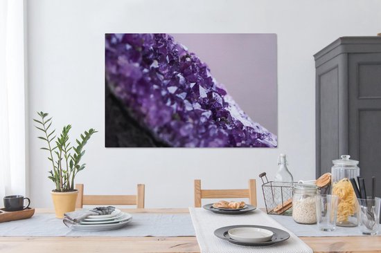 Tableau sur toile Gros plan d'une améthyste violette - 120x80 cm - Décoration murale