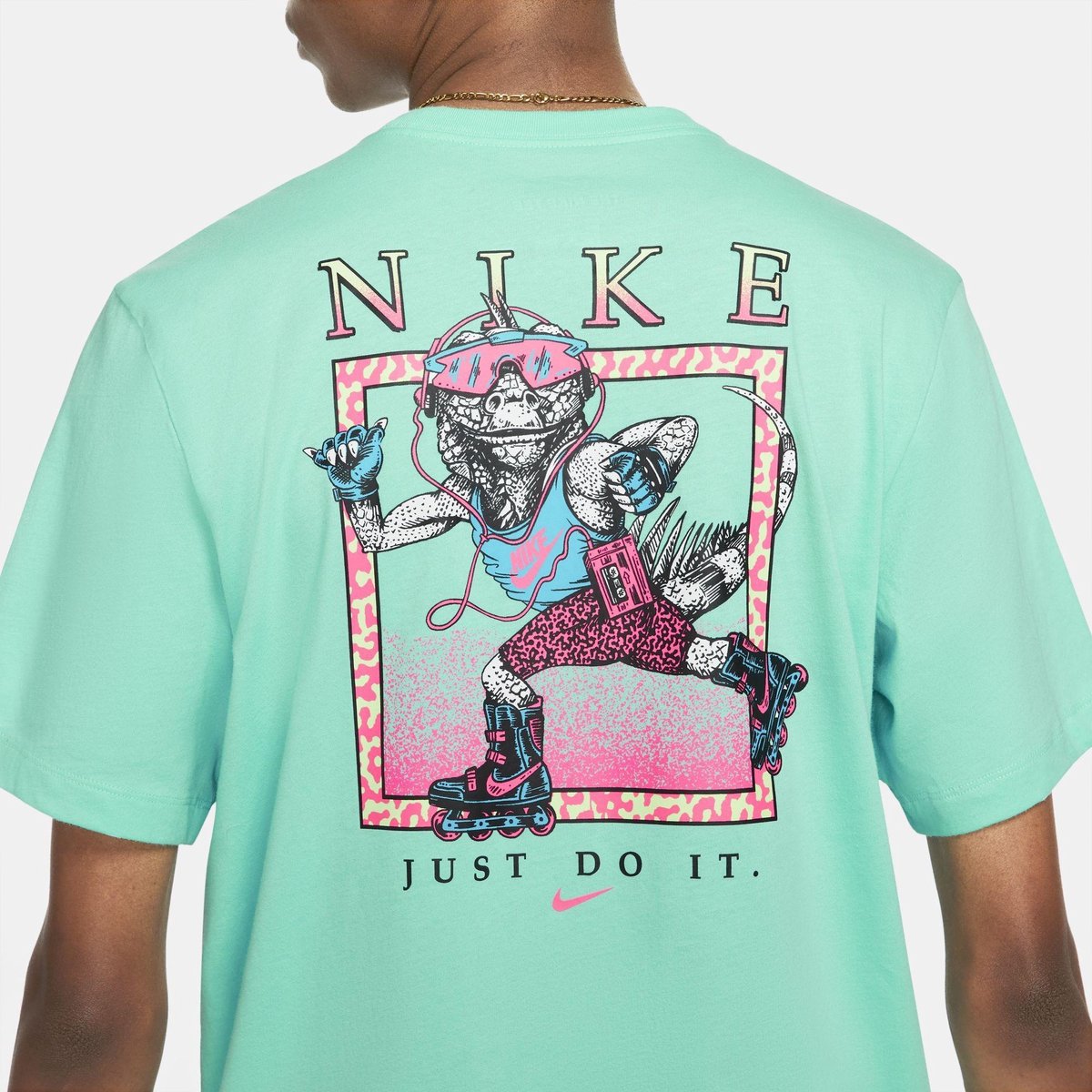 nike beach rollerblader tee
