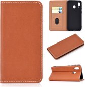 Voor Galaxy A30 effen kleur magnetische horizontale flip lederen tas met kaartsleuf en houder (bruin)