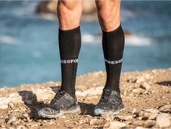 Chaussettes Compressport Full Run Black
