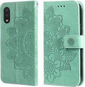 Voor Samsung Galaxy A02 7-bloemblaadje Bloemen Embossing Patroon Horizontale Flip PU Lederen Case met Houder & Kaartsleuven & Portemonnee & Fotolijst (Groen)