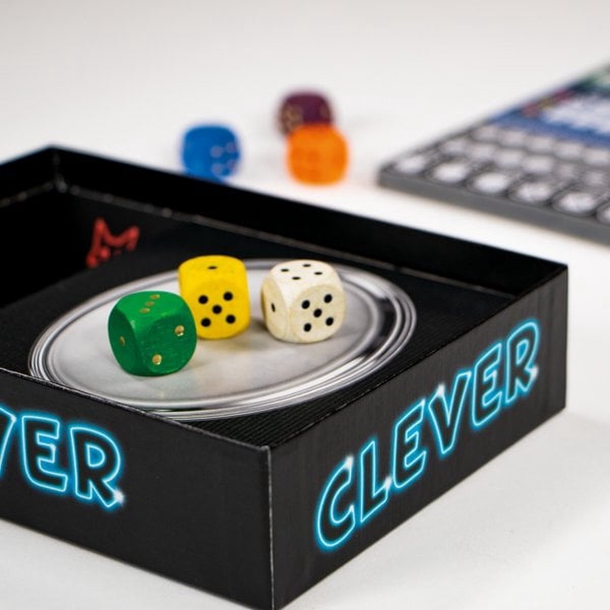 999 Games - Clever - Dobbelspel - Creëer kettingreacties door de juiste keuzes te maken - Gezelschapsspel - Familiespel - Strategiespel - Klein cadeautje — afbeelding 15